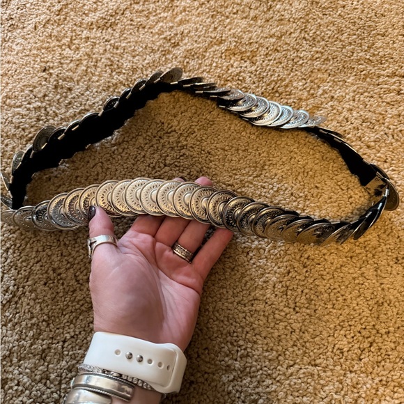 Vintage Accessories - VINTAGE metal medallion belt